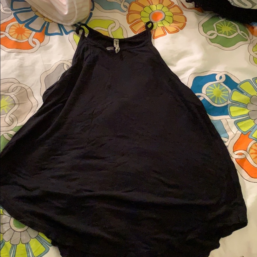 Black tank top size small